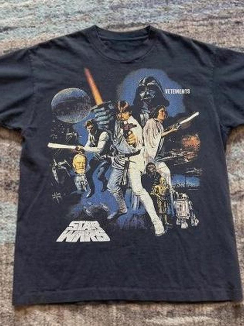 Gildan Black Star Wars Graphic Tee with Multicolor Print